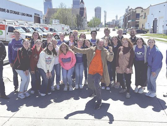 ACHS students witness dignity on Omaha streets
