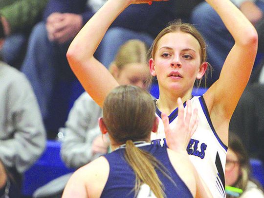 Archangels girls fall short against Central Valley