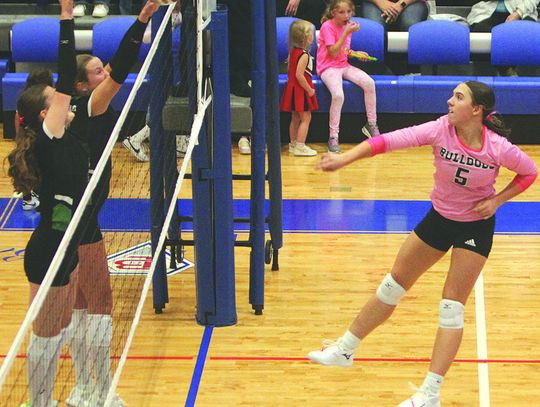 Bulldogs open Lindsay's gym in grand style, sweep Elkhorn Valley