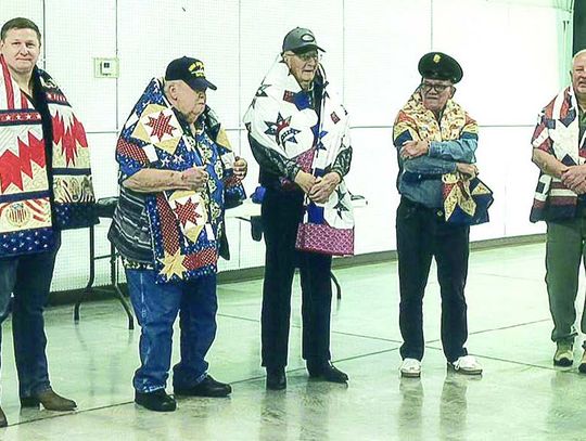 Creston ‘Koch Families’ receive Quilts of Valor
