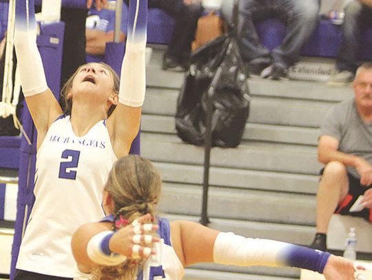 Defenders rally for 5-set thriller over Osmond