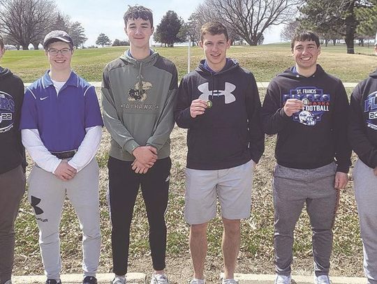 Flyers golfers take home medals from Osceola meet