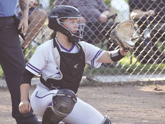 Titans split pair of games