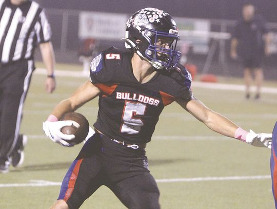 Turnovers cost Bulldogs in loss to David City