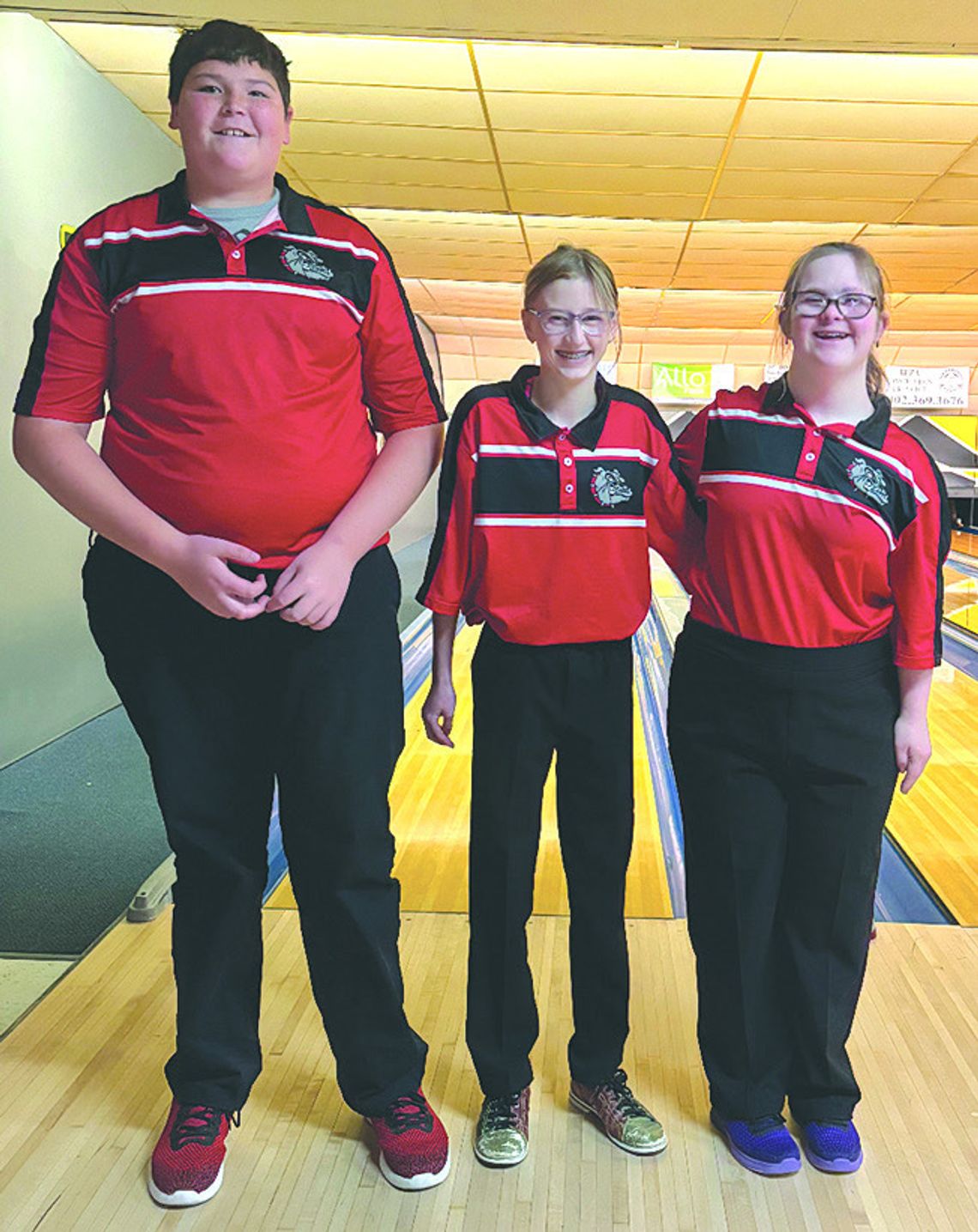 Bulldogs Unified bowlers at districts