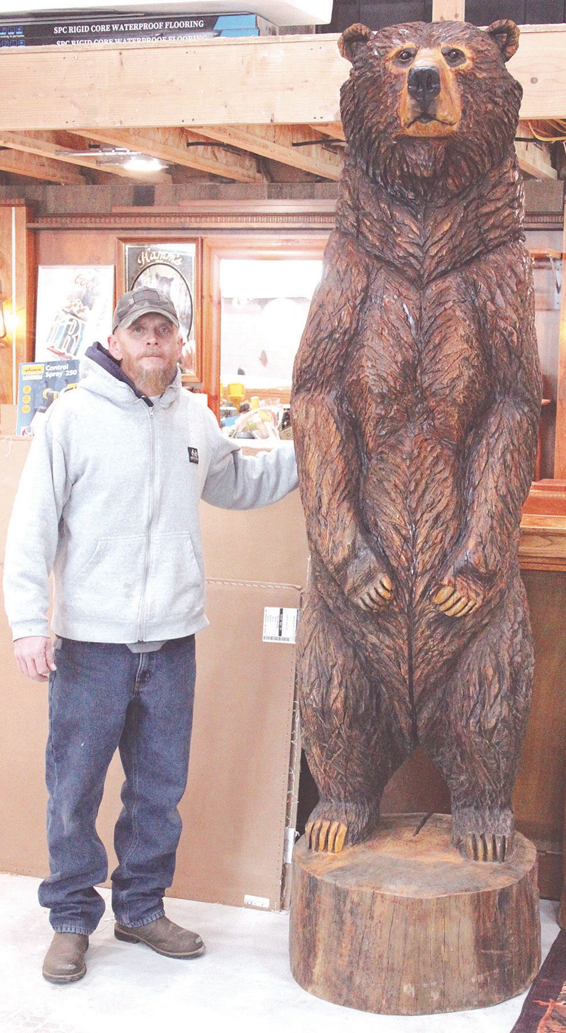 Chain saw artist Chain saw artist