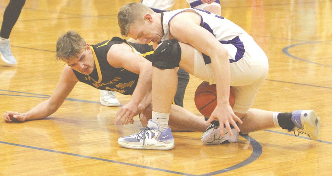 Defenders rout Mullen, earn berth at state tourney