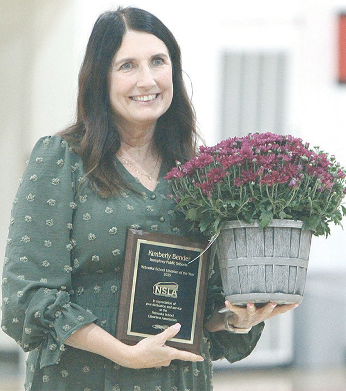 Kim Bender named librarian of year
