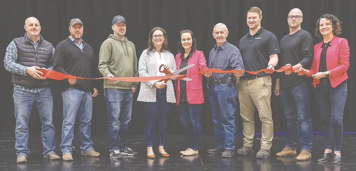 Lindsay Event Center officially unveiled