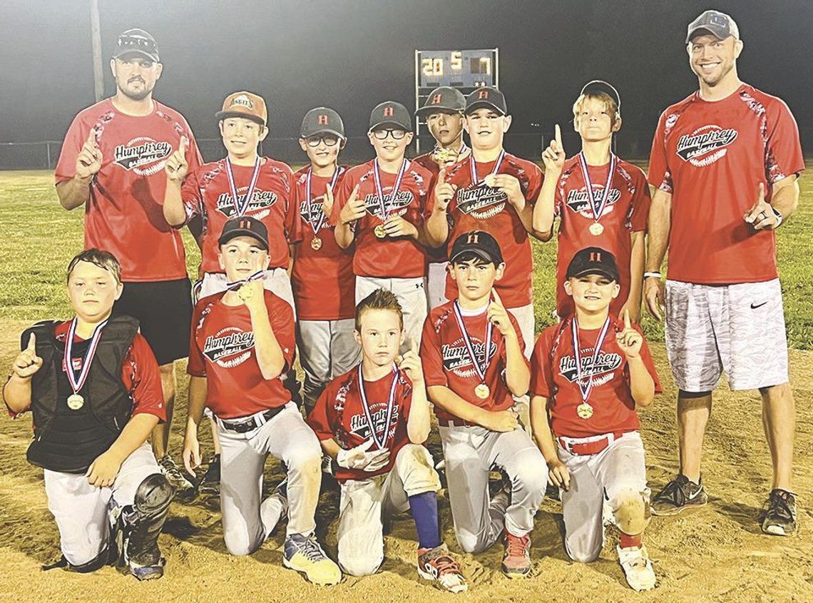 The Humphrey Red 12U baseball